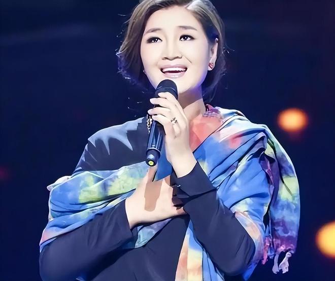 跌落神坛不会被世界宽容名誉彻底崩塌开元棋牌网站“跳梁小丑”降央卓玛(图8)
